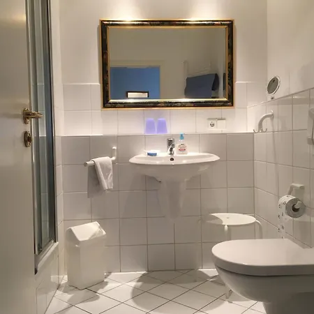 Appartementhaus Dr Domberg 2 *